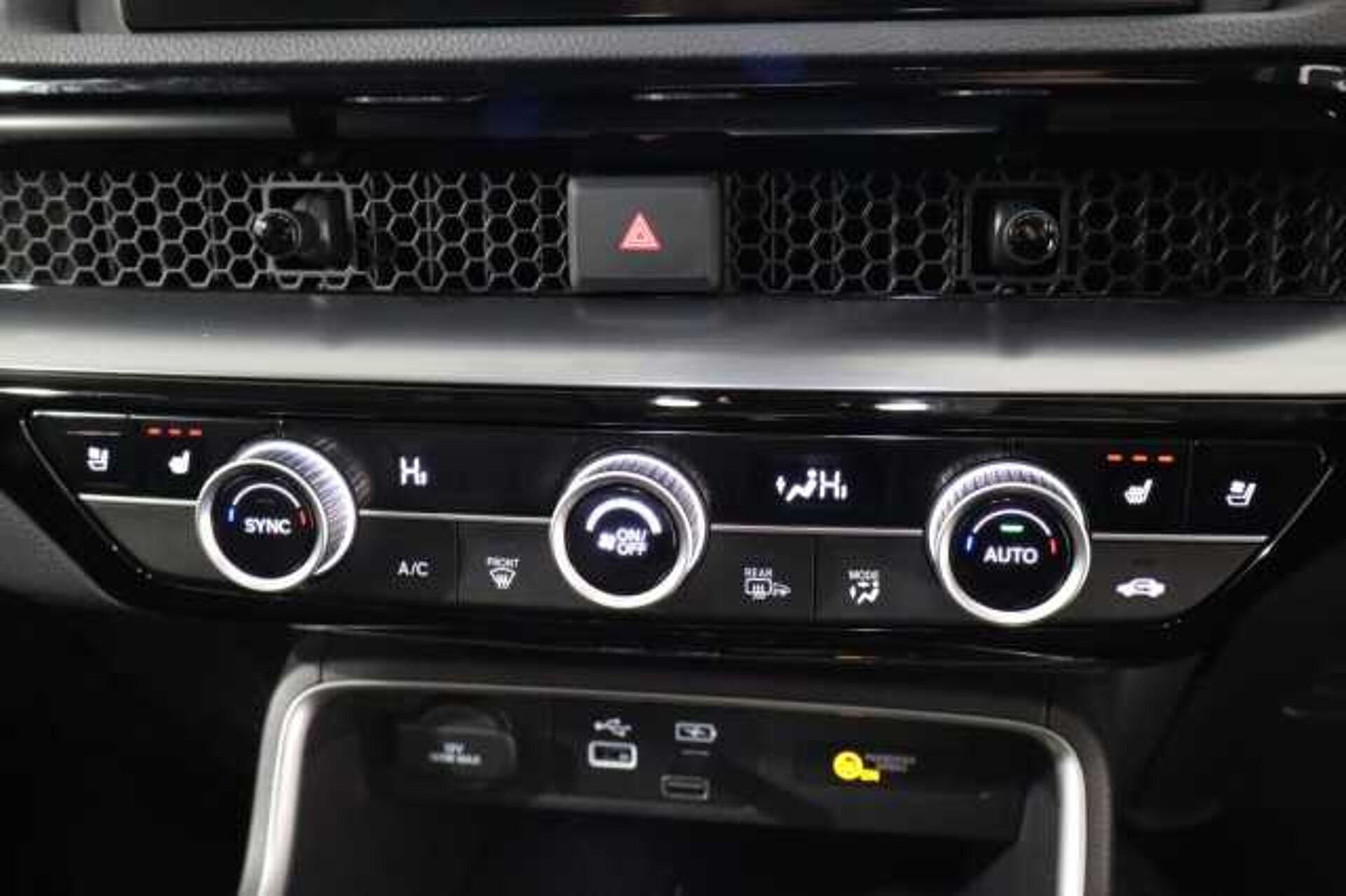 Honda CR-V Hybrid 2.0 eHEV Advance 5dr eCVT 