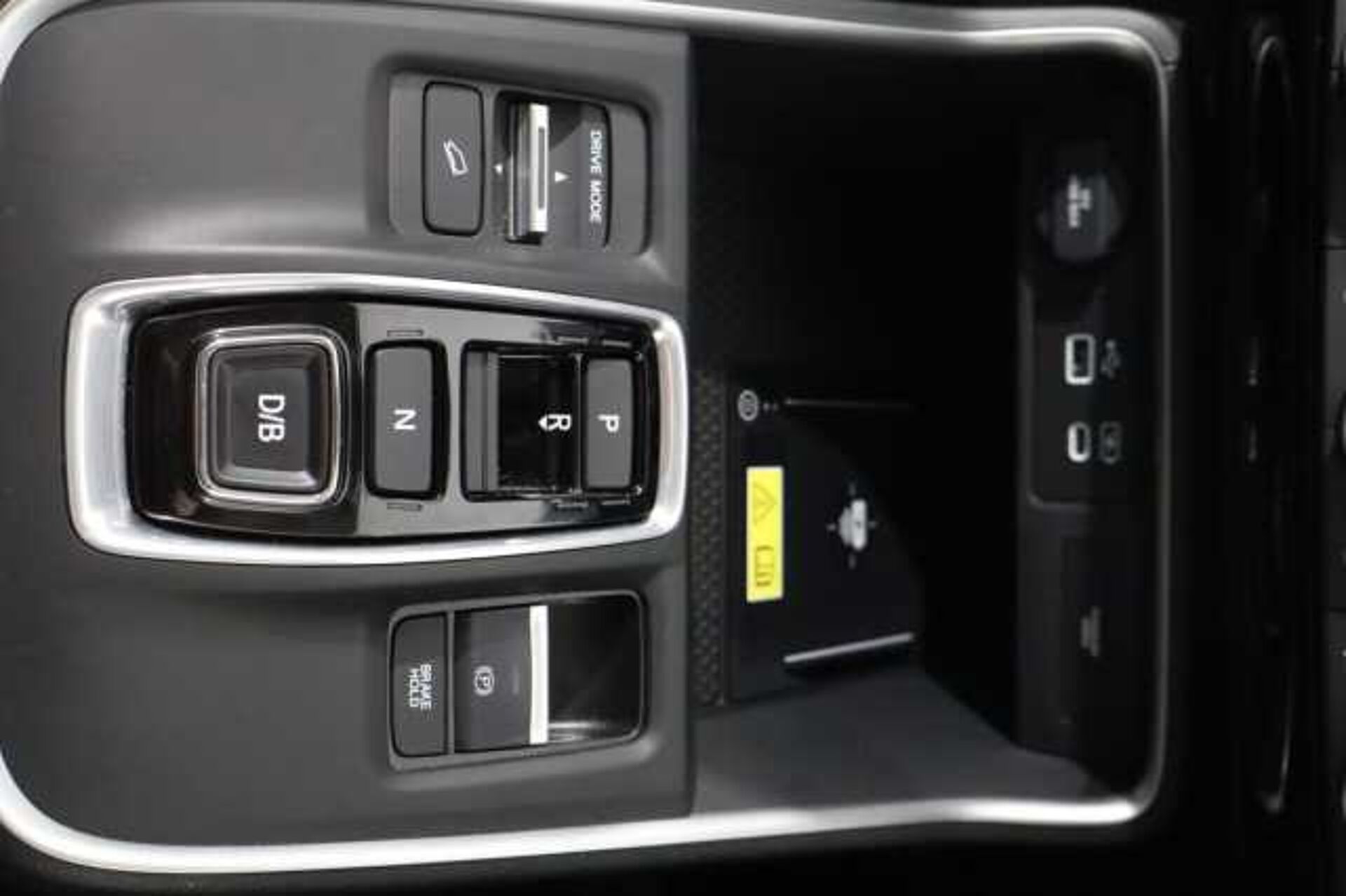 Honda CR-V Hybrid 2.0 eHEV Advance 5dr eCVT 