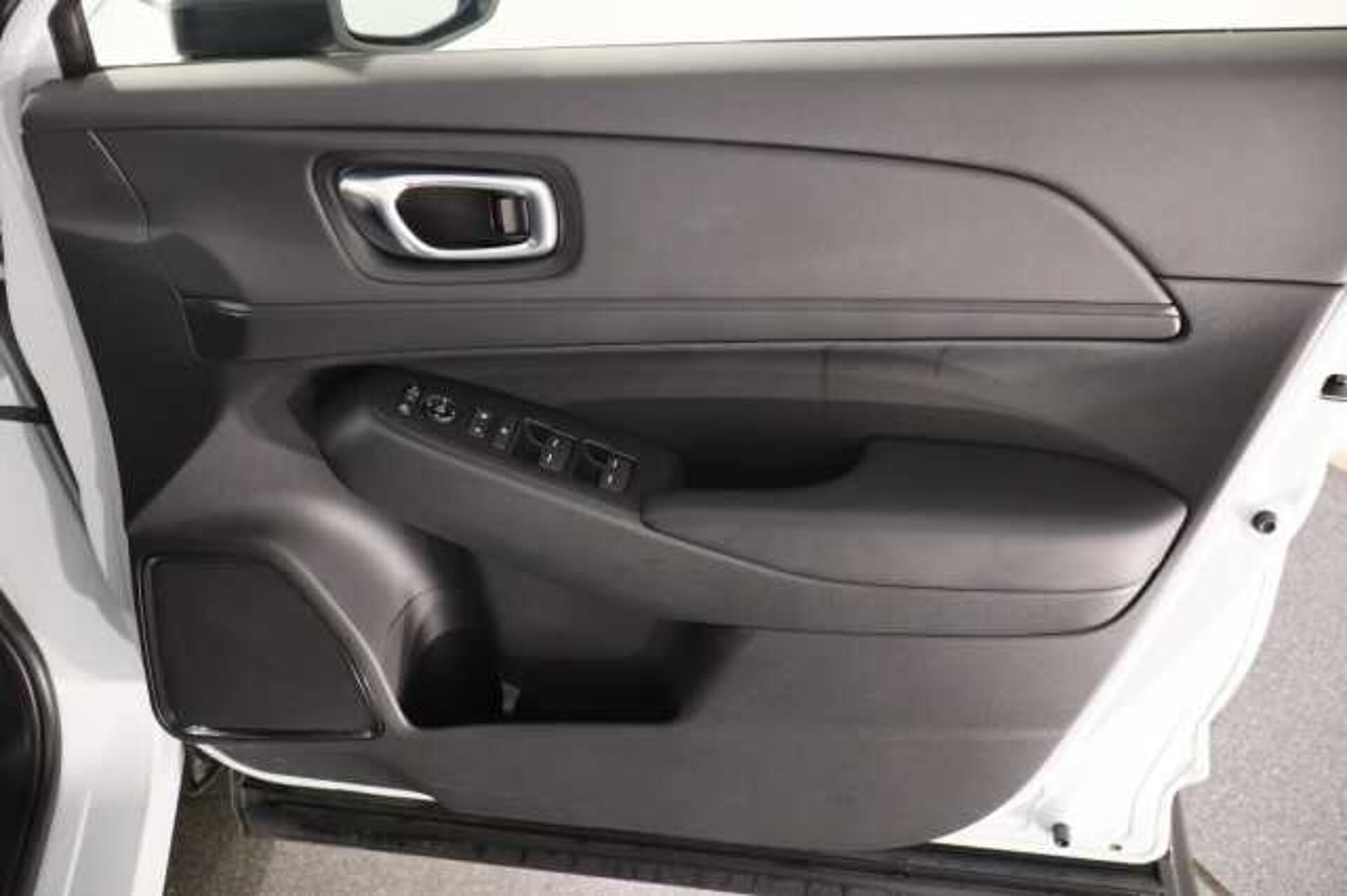 Honda HR-V Hybrid 1.5 eHEV Elegance 5dr CVT 