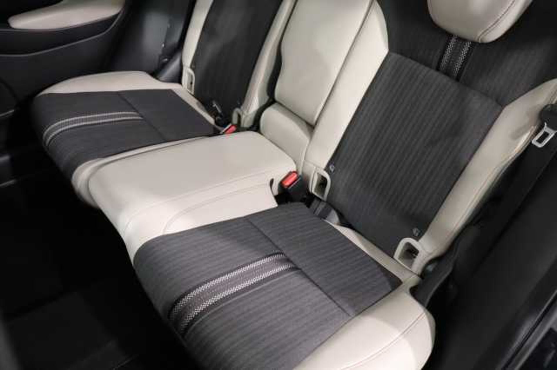 Honda HR-V Hybrid 1.5 eHEV Advance Style 5dr CVT 