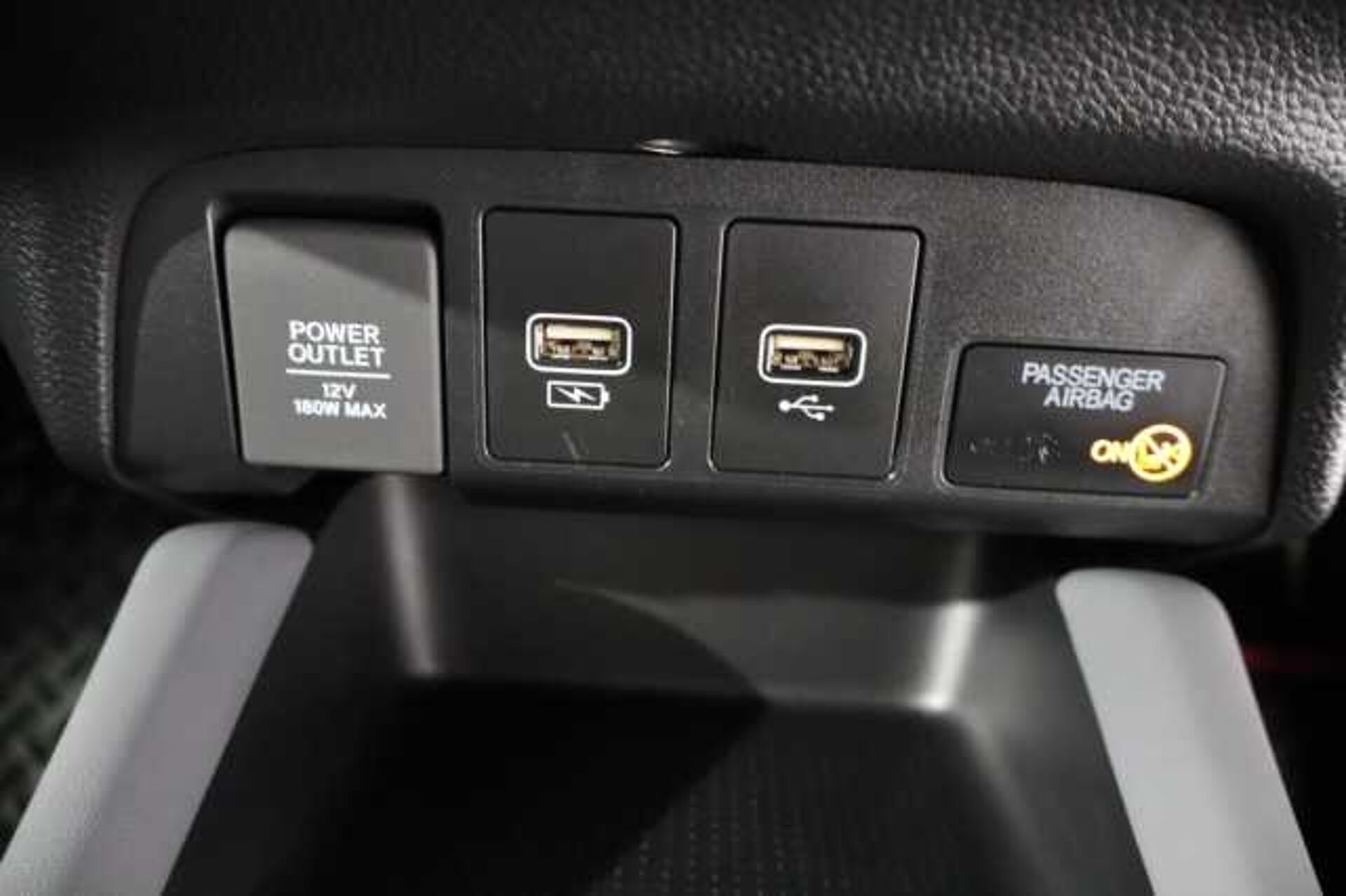 Honda Jazz Hybrid 1.5 i-MMD Hybrid Advance Sport 5dr eCVT 
