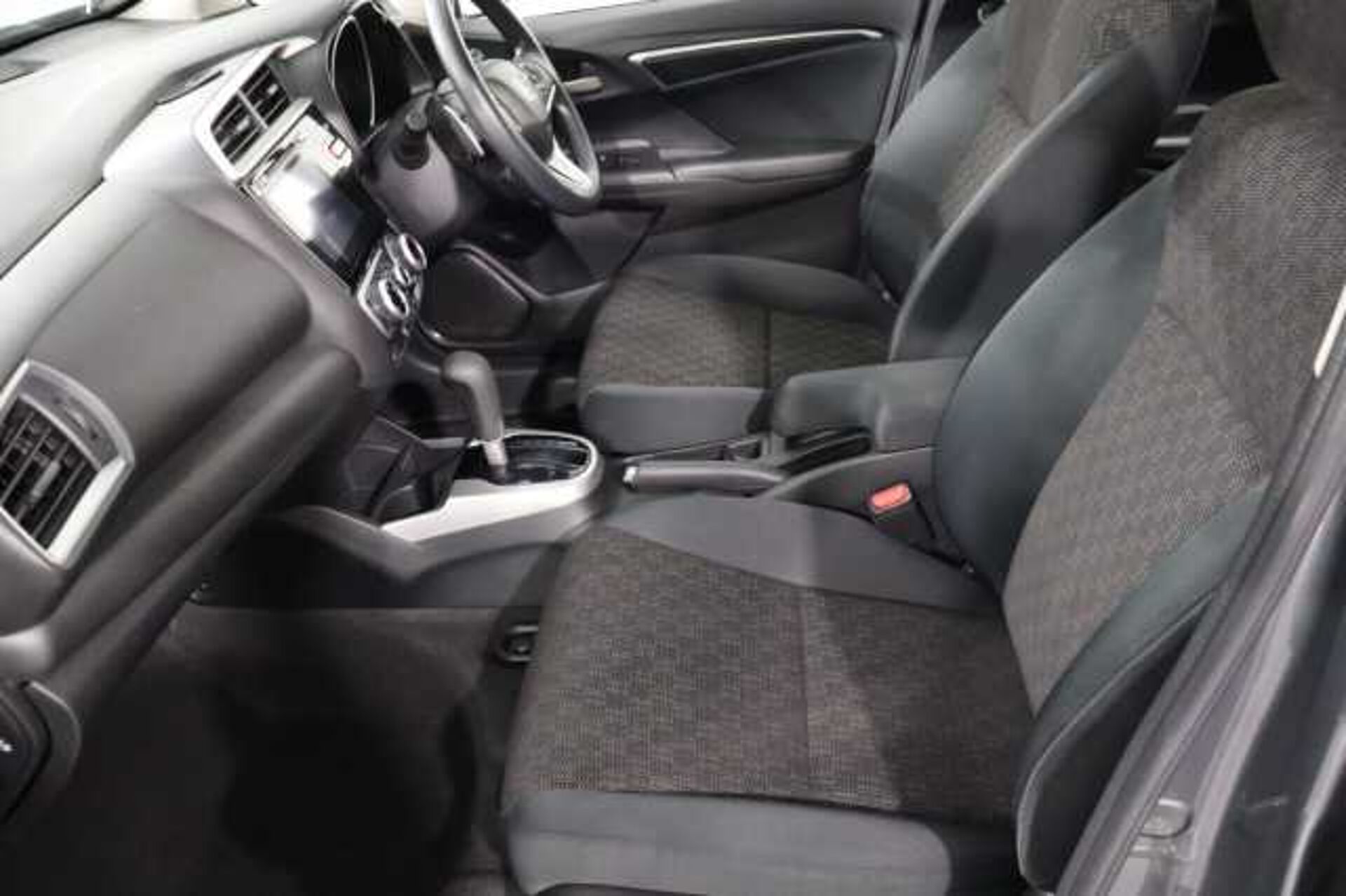 Honda Jazz 1.3 i-VTEC SE 5dr CVT 
