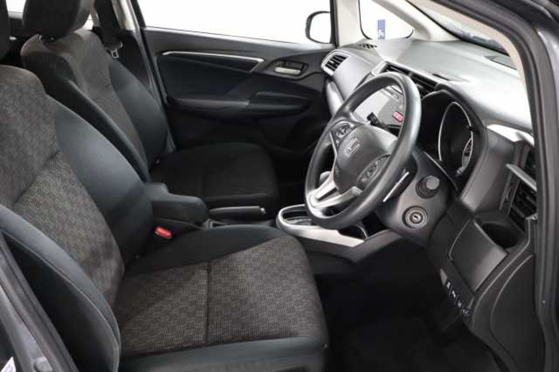 Honda Jazz 1.3 i-VTEC SE 5dr CVT 