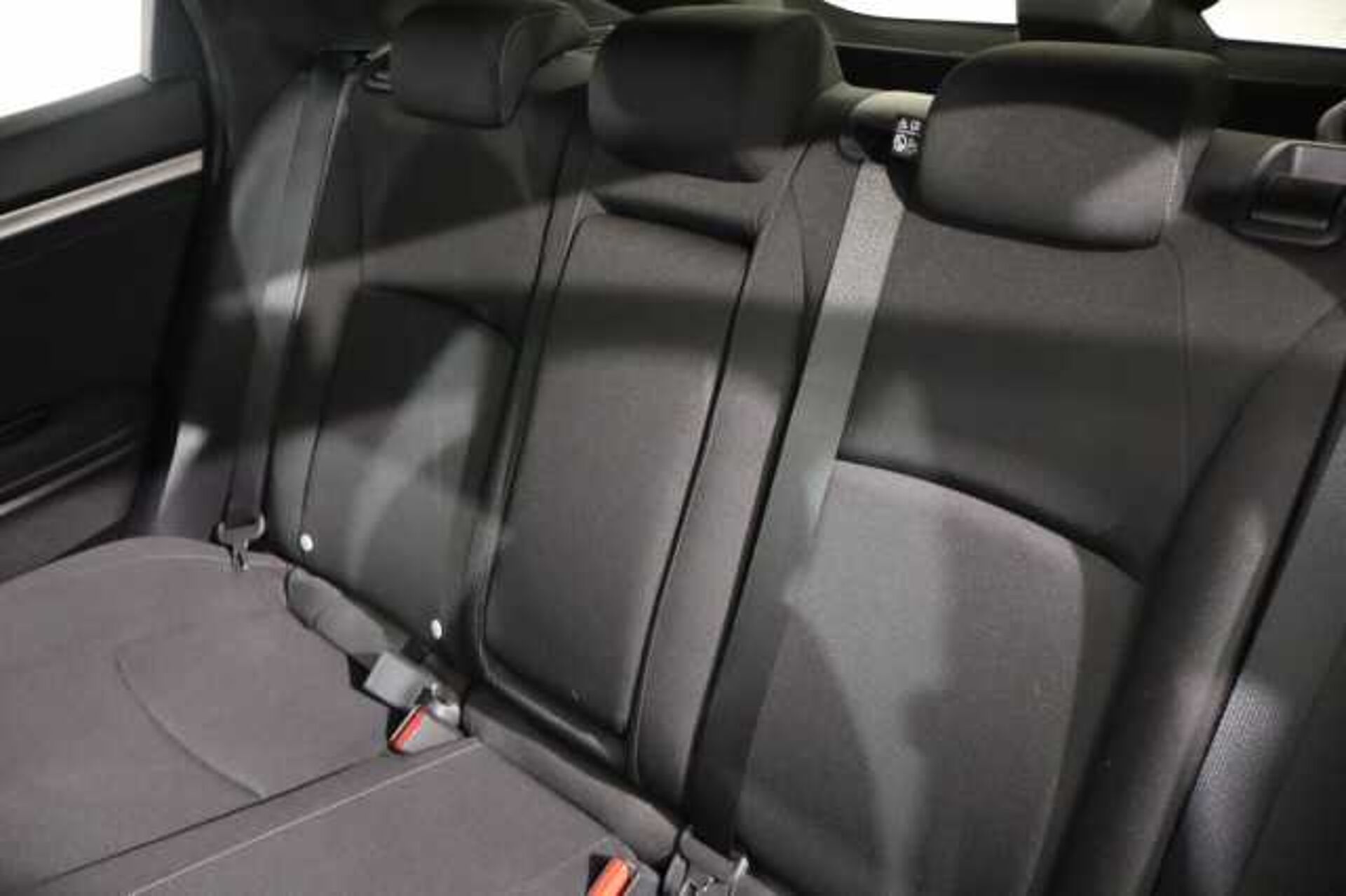 Honda Civic 1.5 VTEC Turbo Sport 5dr 