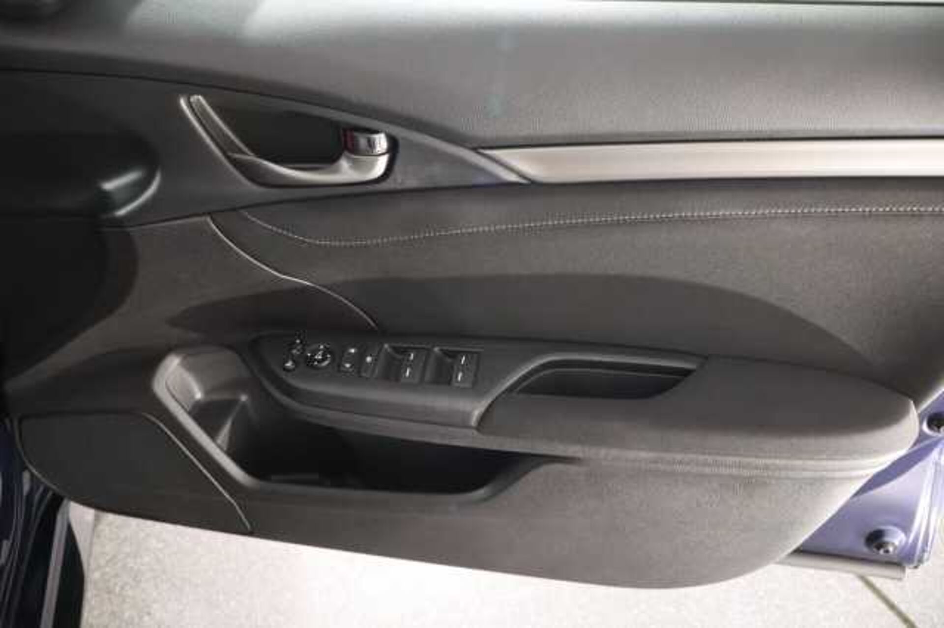 Honda Civic 1.5 VTEC Turbo Sport 5dr 