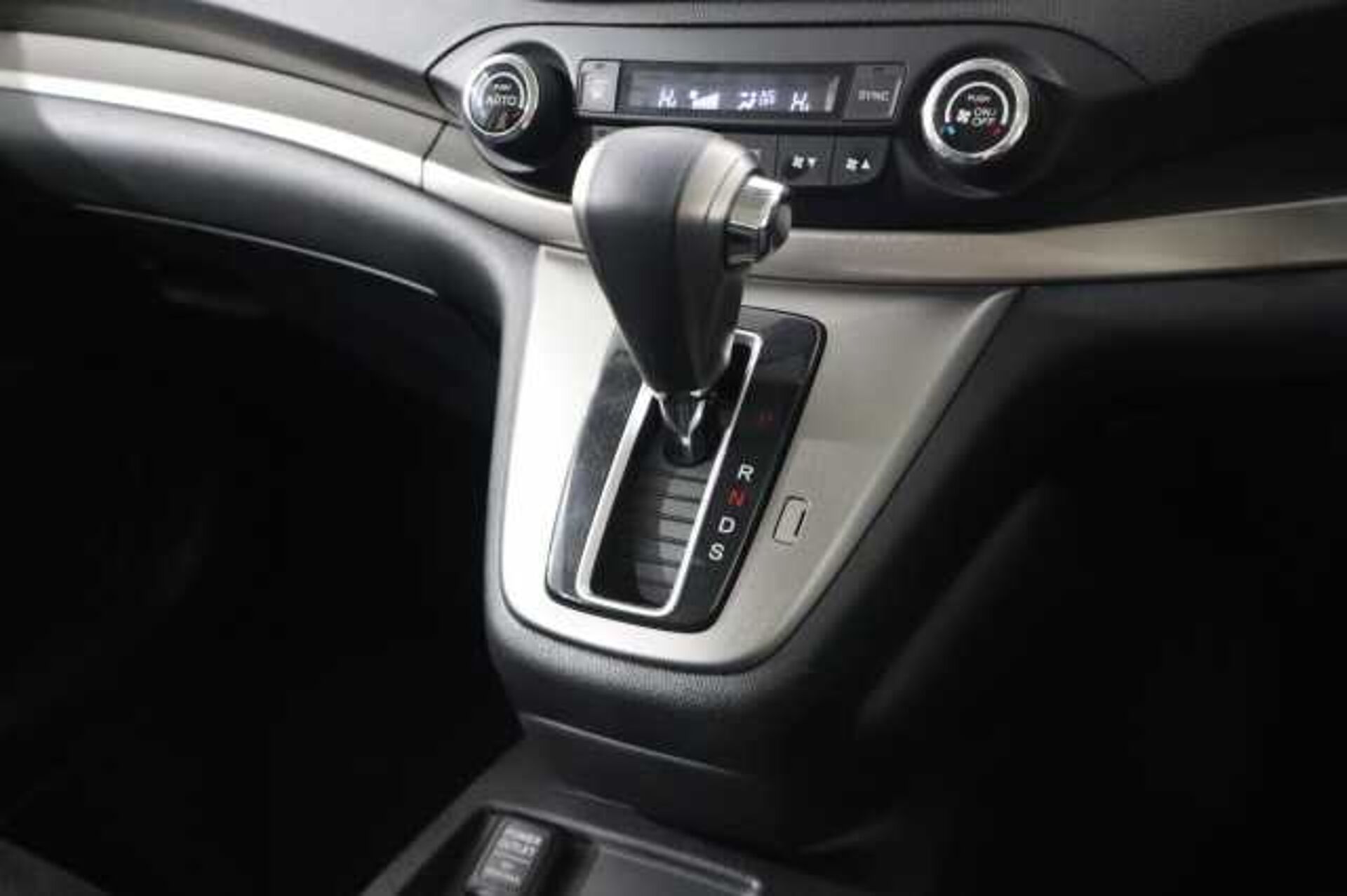 Honda CR-V 2.0 i-VTEC SE 5dr Auto 