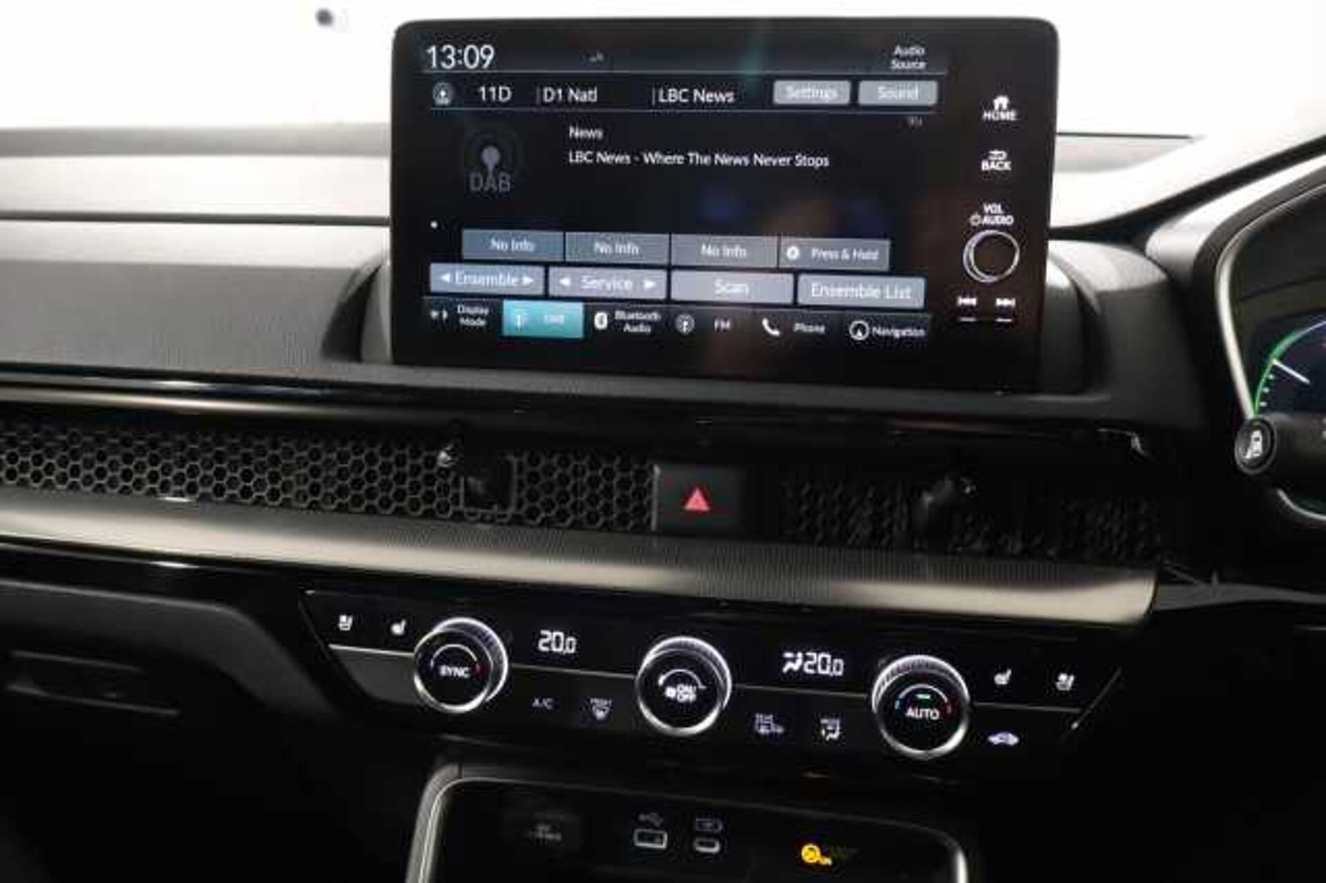 Honda CR-V Hybrid 2.0 ePHEV Advance Tech 5dr eCVT 