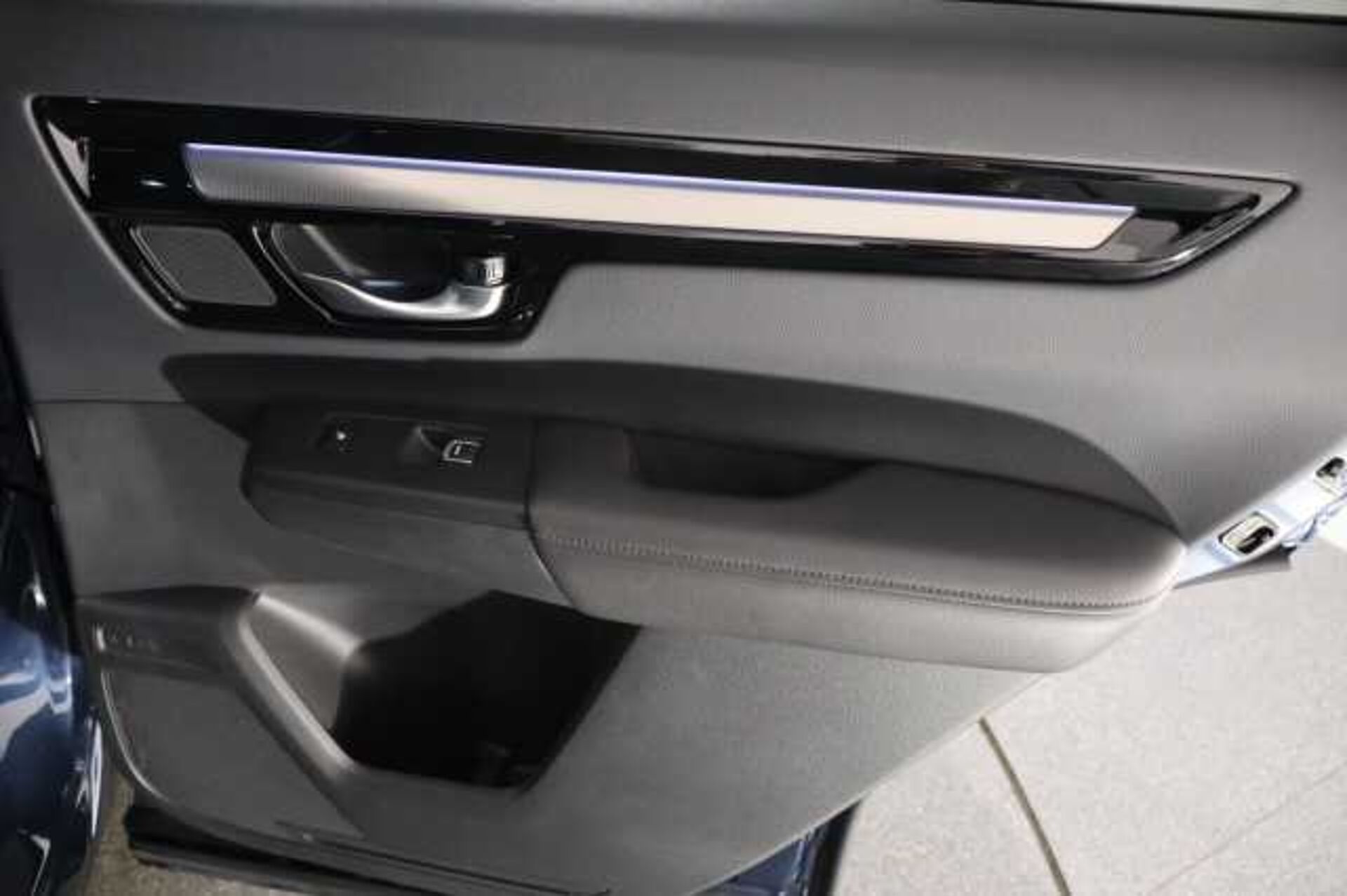 Honda CR-V Hybrid 2.0 ePHEV Advance Tech 5dr eCVT 
