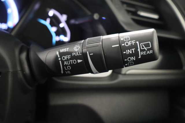 Honda Civic 1.0 VTEC Turbo 126 SR 5dr 
