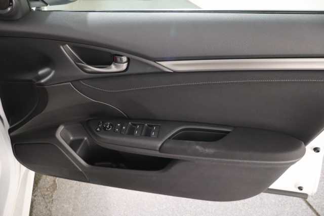 Honda Civic 1.0 VTEC Turbo 126 SR 5dr 