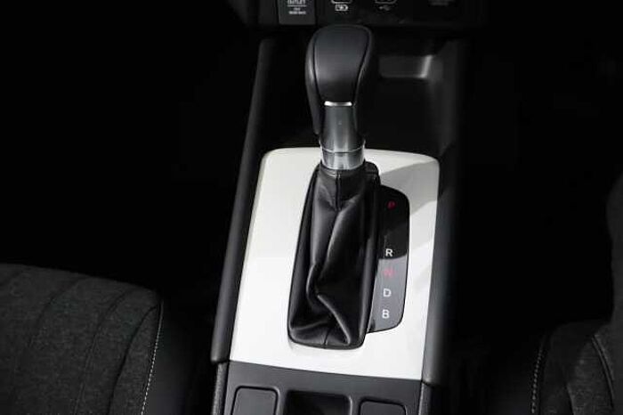 Honda Jazz Hybrid 1.5 i-MMD Hybrid Advance 5dr eCVT 