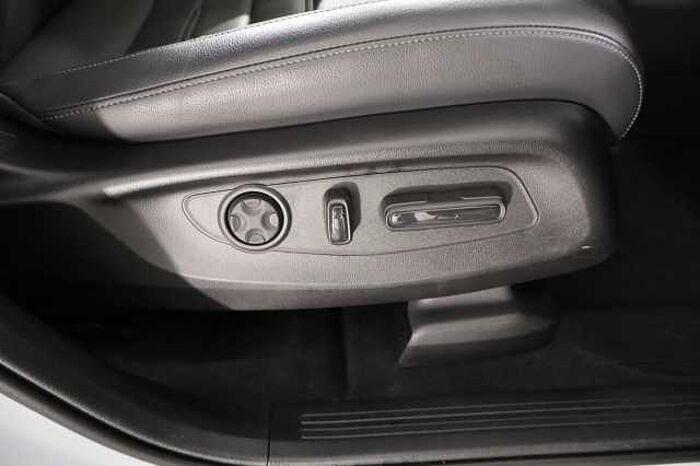 Honda CR-V Hybrid 2.0 eHEV Advance 5dr eCVT 