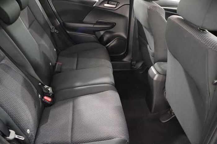 Honda Jazz 1.3 i-VTEC SE 5dr CVT 