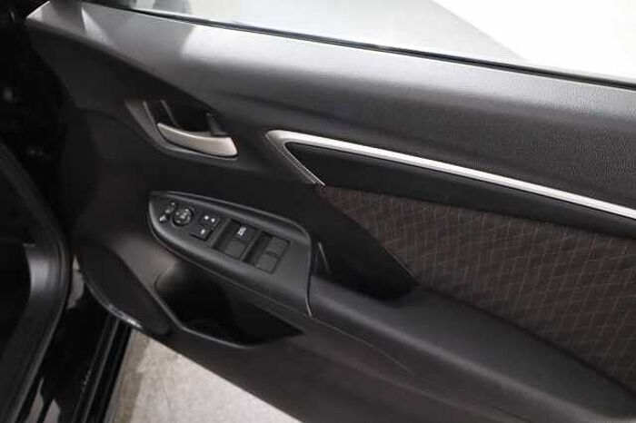 Honda Jazz 1.5 i-VTEC Sport 5dr CVT 