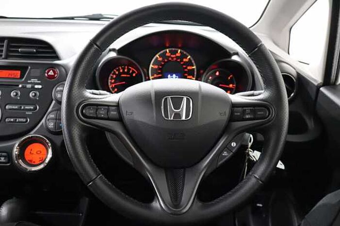Honda Jazz 1.4 i-VTEC ES Plus 5dr CVT 