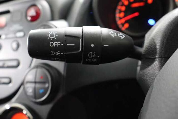 Honda Jazz 1.4 i-VTEC ES Plus 5dr CVT 