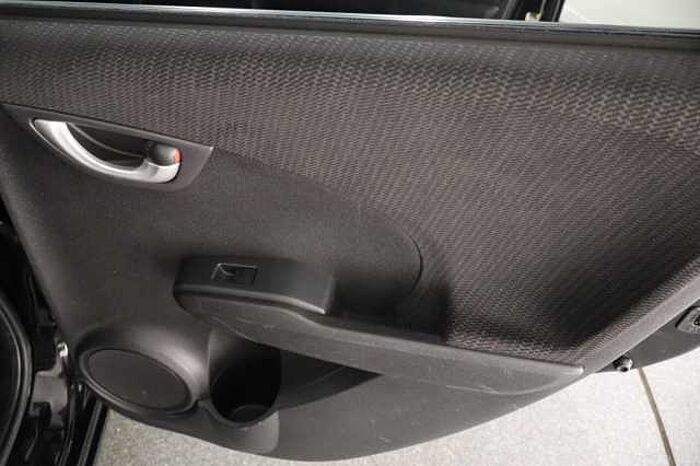 Honda Jazz 1.4 i-VTEC ES Plus 5dr 