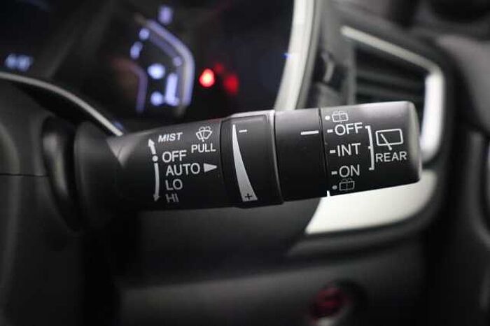 Honda CR-V Hybrid 2.0 i-MMD Hybrid SR 2WD 5dr eCVT 