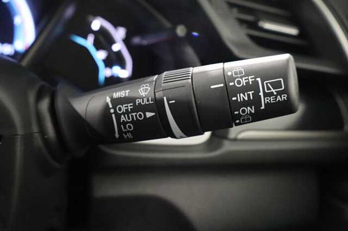 Honda Civic 1.0 VTEC Turbo 126 SR 5dr 
