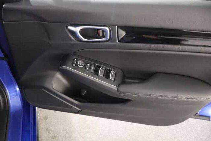 Honda Civic Hybrid 2.0 eHEV Advance 5dr CVT 